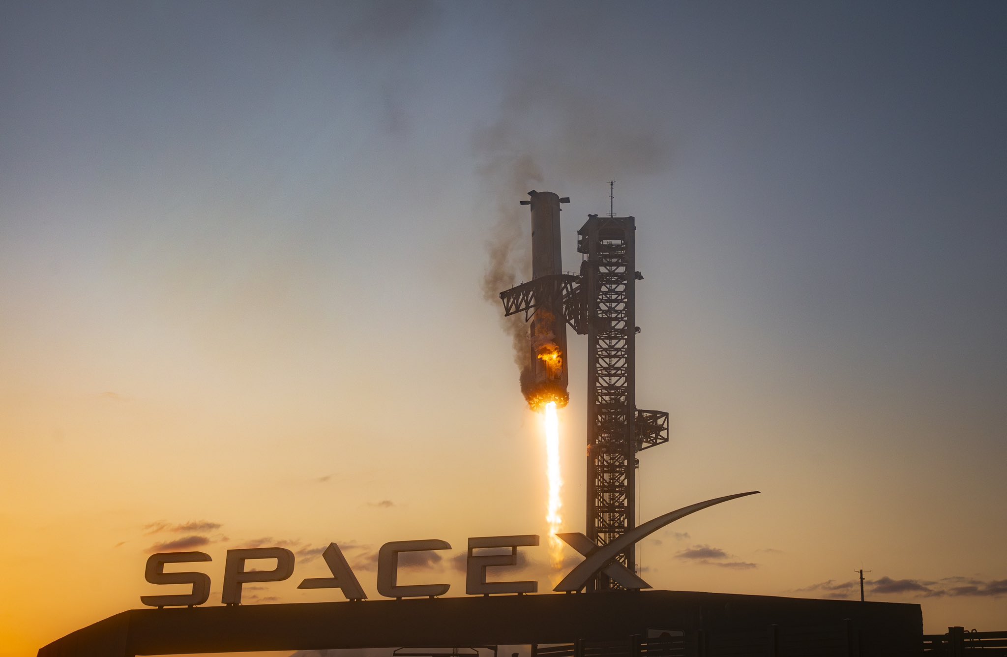 space starship upper stage super heavy catch