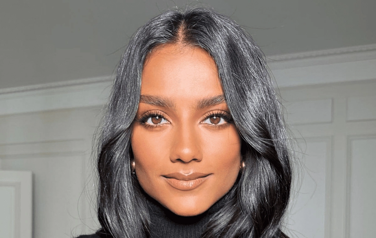 بافت کرم پودر یکی از مهم‌ترین نکات برای تشخیص کرم پودر لورال اصل است.