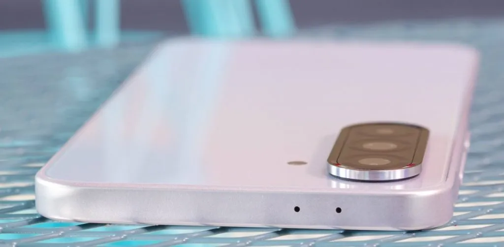 طول عمر باتری و سرعت شارژر گلکسی A36 در مقابل A55