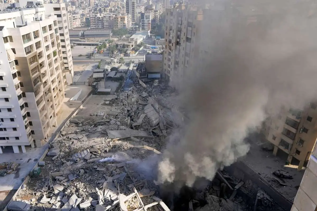 اعتراف نویسنده اسرائیلی: ایران دقیق می‌زند، «اسرائیل» کودک می‌کشد