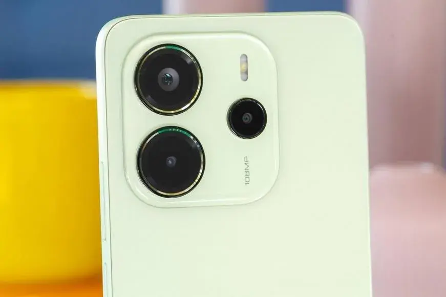 مقایسه دوربین ردمی نوت 14 با گلکسی A16