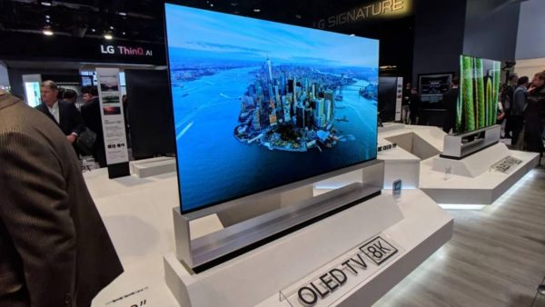 تلویزیون QNED چیست