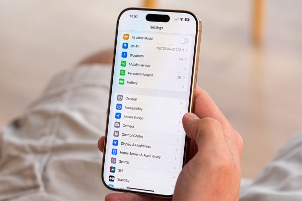 آیفون 17 پرو
