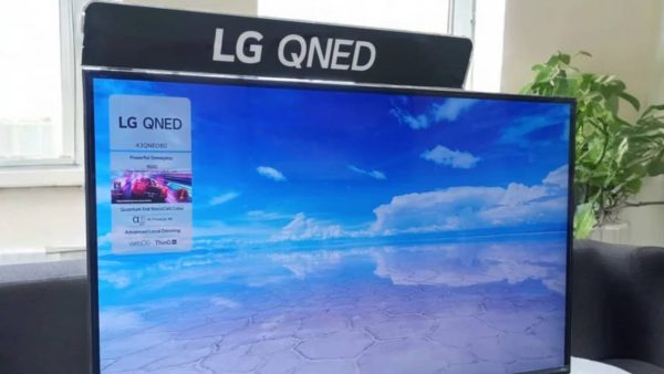 تلویزیون QNED چیست