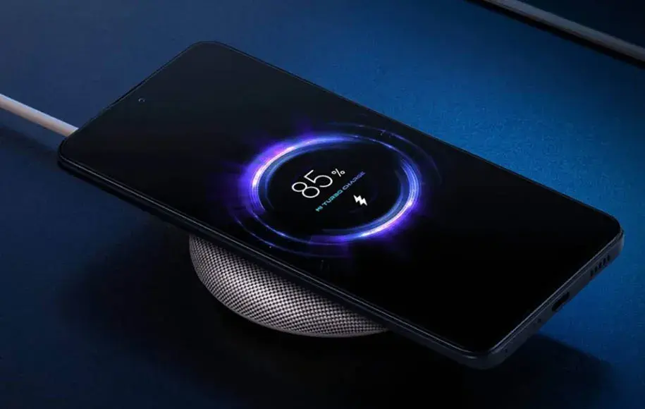 مقایسه شیائومی 14t پرو با آیفون 16e