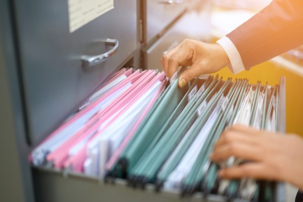 چرا سازمان ها نیاز به نرم افزار مدیریت اسناد دارند؟..