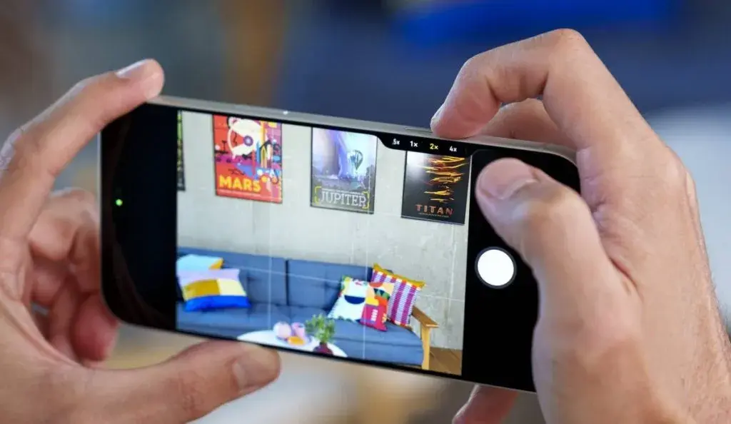 بررسی دوربین آیفون ۱۷ پرو مکس