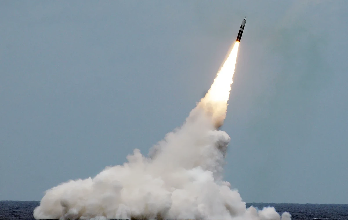 ballsitic missile