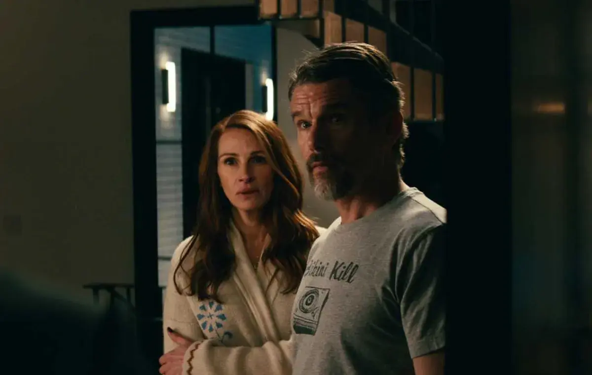 دنیا را پشت سر بگذار (Leave the World Behind)