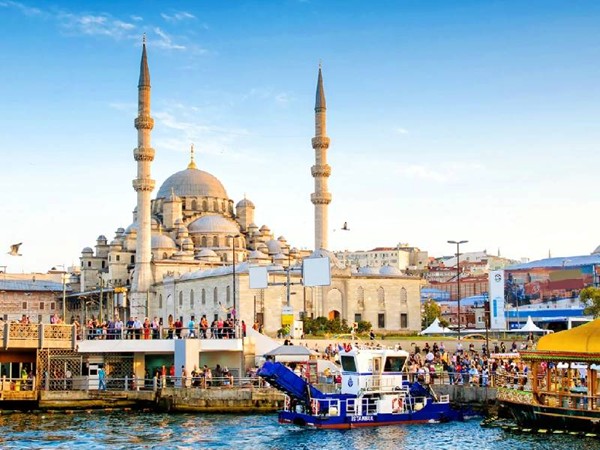 تور استانبول برای خانواده‌ها؛ معرفی جاذبه‌ها و تفریحات مناسب کودکان