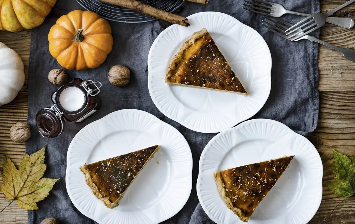 طرز تهیه چیز کیک کدو حلوایی مناسب شب یلدا