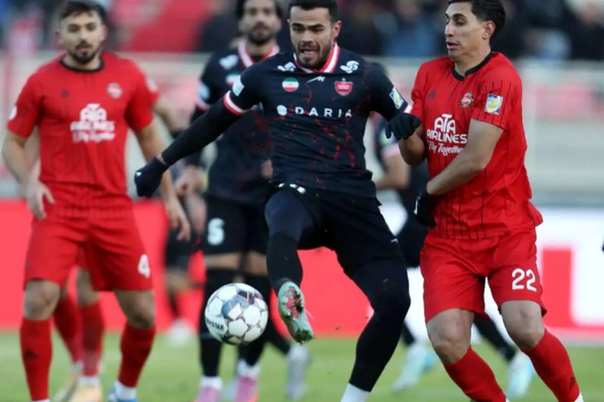 اورونوف دست اوسمار را در پوست گردو گذاشت!