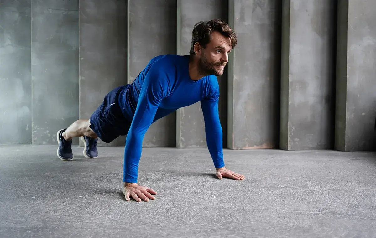 تمرینات هوازی و قدرتی برای تقویت عضلات شکم