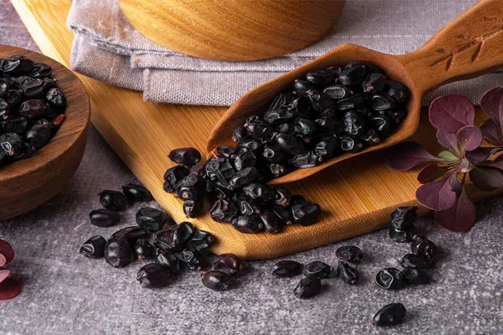 استفاده از زرشک سیاه در خورش خلال