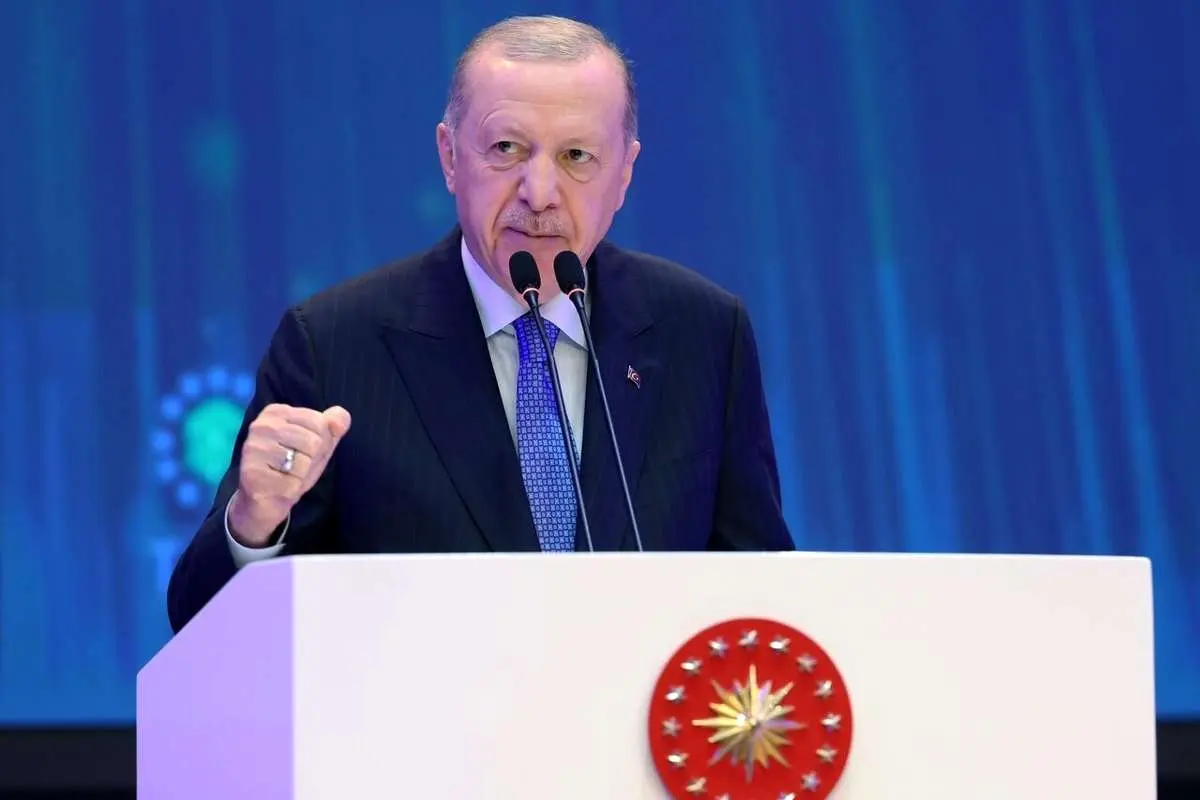 اردوغان: بزودی ساخت ناوهواپیمابر بومی را آغاز می کنیم