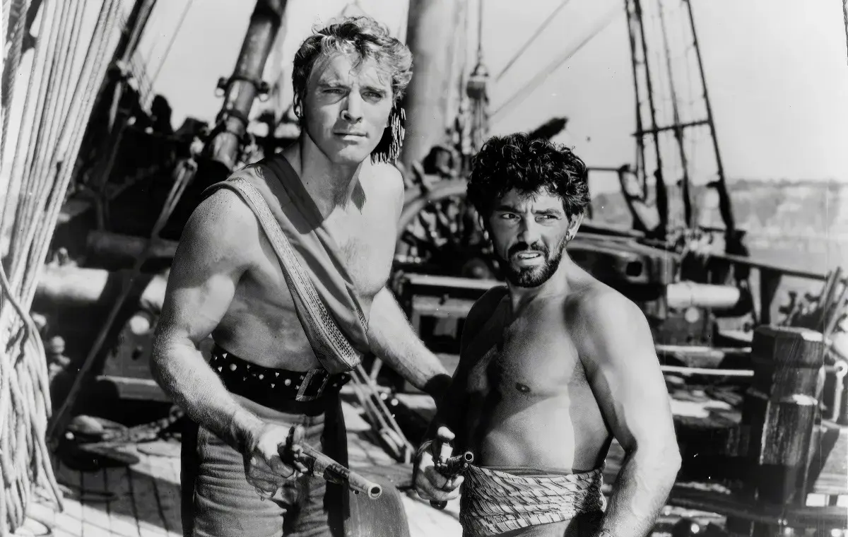 فیلم درباره دزدان دریایی ؛ دزد دریایی سرخپوش (The Crimson Pirate)
