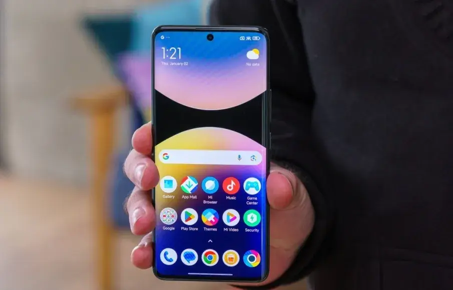 نرم‌افزار و سخت‌افزار؛ پوکو X7 یا گلکسی A37