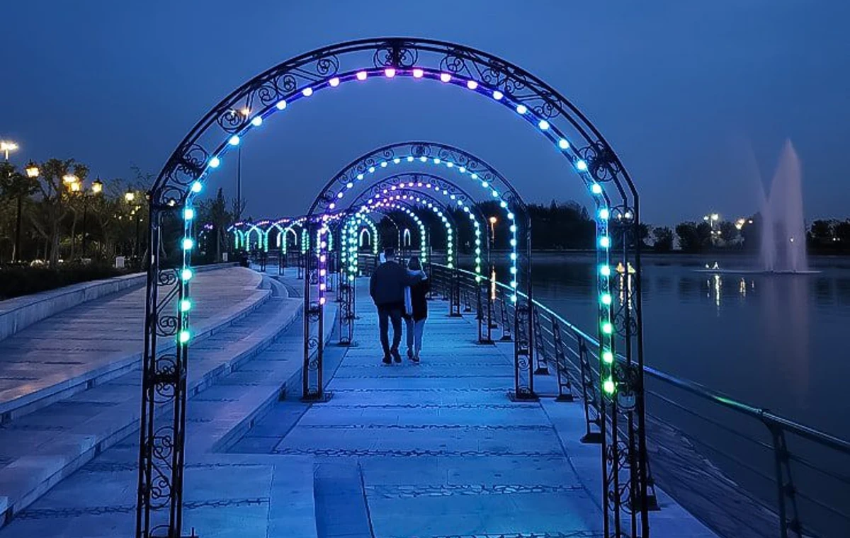دریاچه هنر