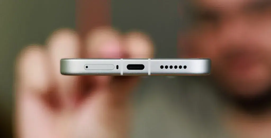 اسپیکر و کیفیت صدا پوکو X8 پرو مکس در مقایسه با پوکو F8 پرو