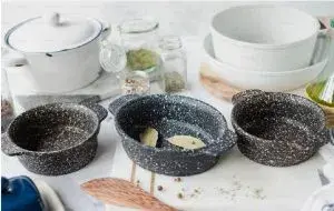 بهترین سرویس قابلمه گرانیتی؛ معرفی 3 مدل پر فروش دیجی‌کالا