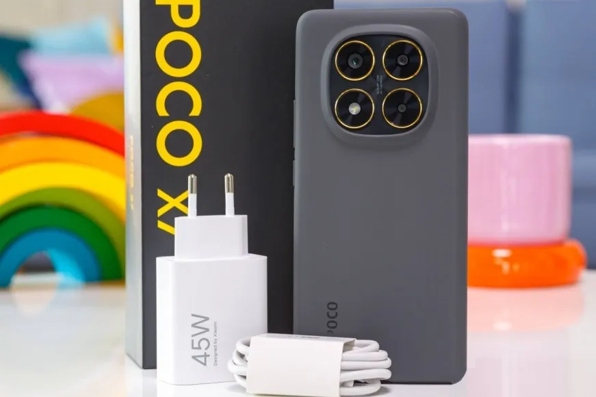 مقایسه پوکو X7 با گلکسی A37؛ جعبه‌گشایی