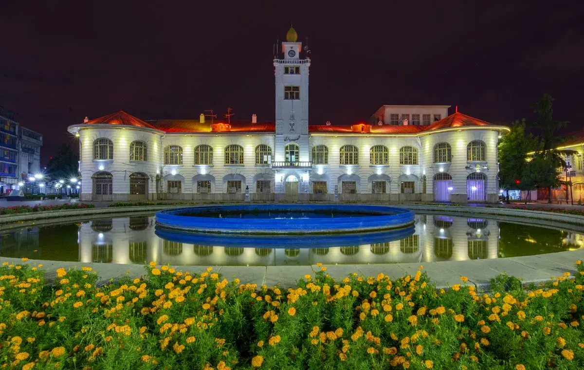 میدان شهرداری رشت