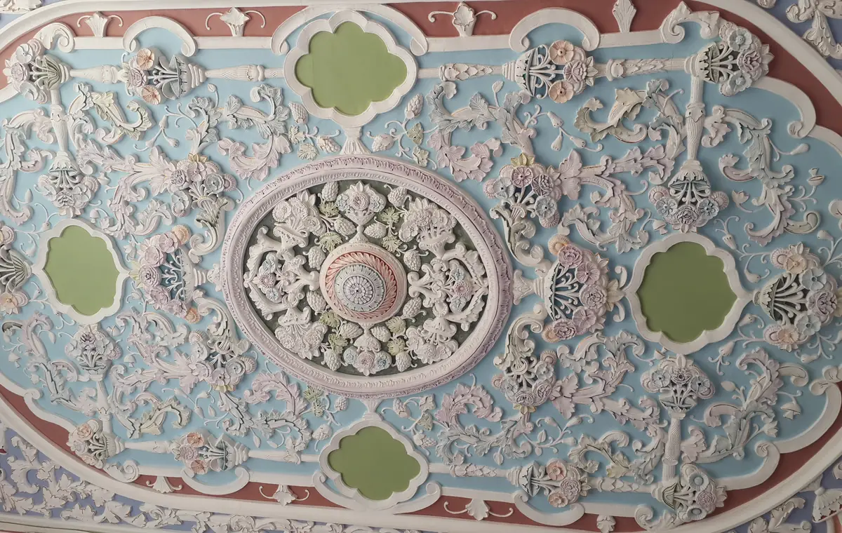 معماری نارنجستان قوام